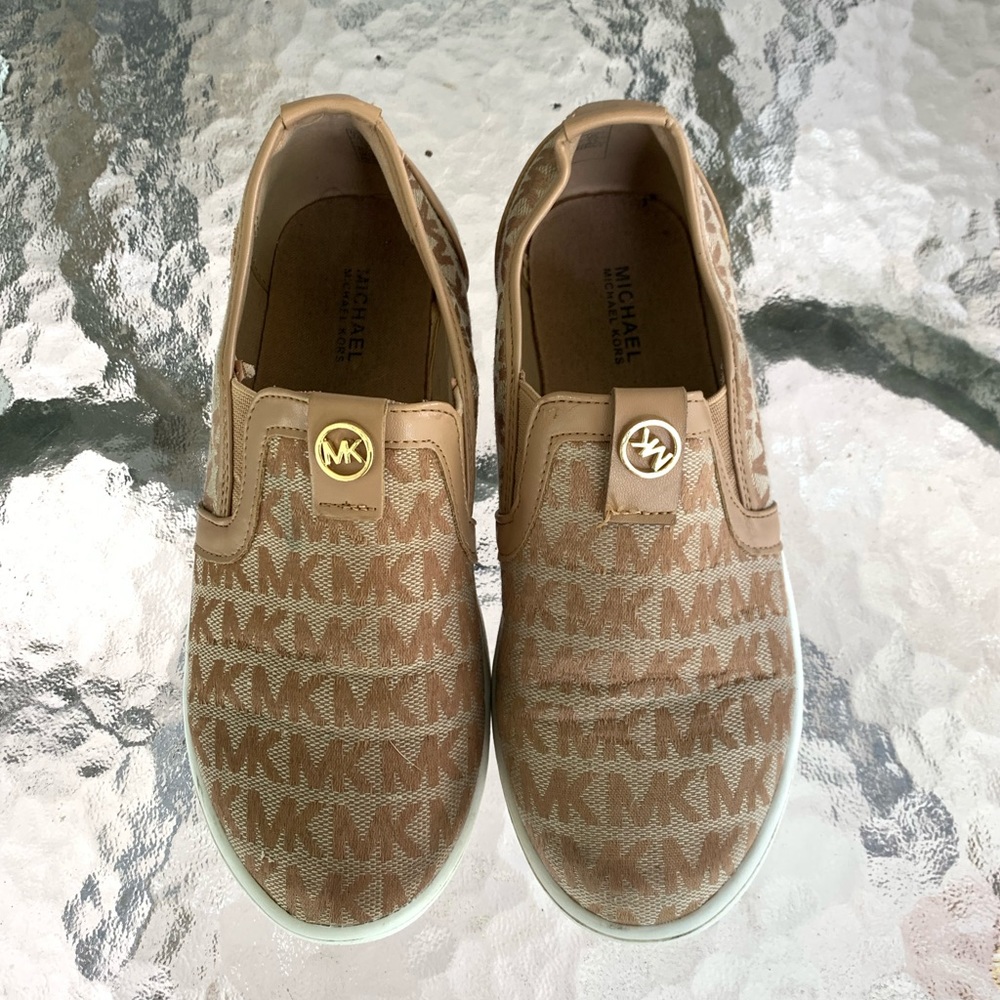 Michael Kors kids shoes